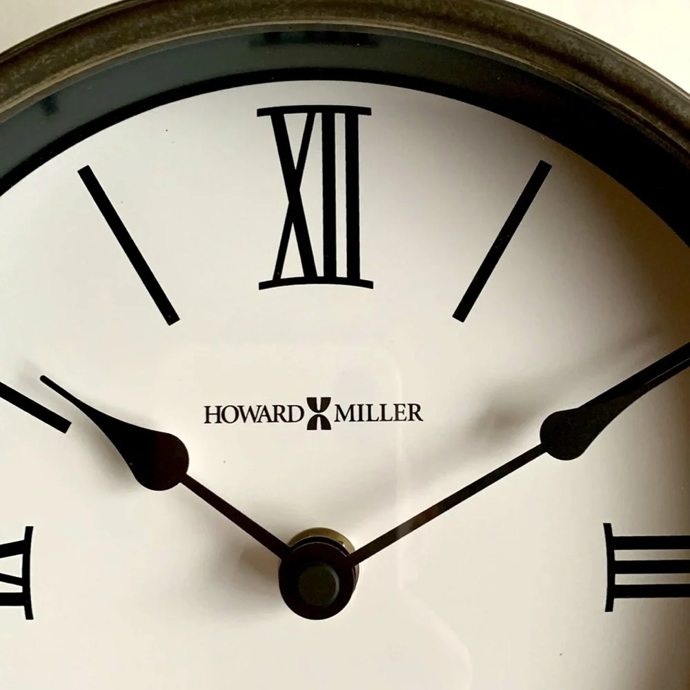 NIB HOWARD MILLER Clock Classic Standing Desk Table Roman Numerals